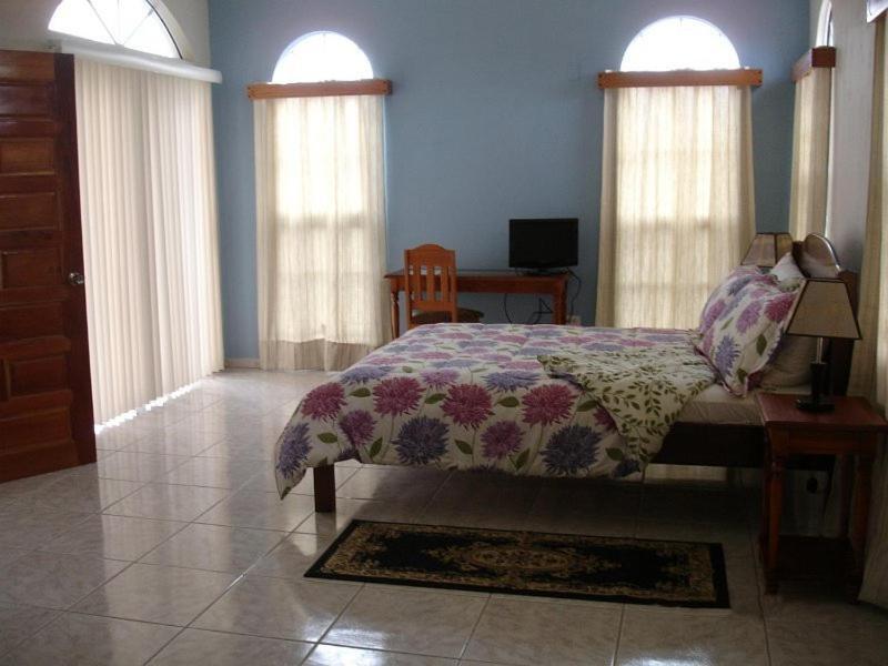 Villa San Juan Belmopan Zimmer foto